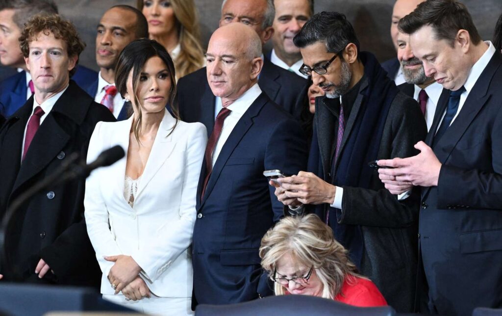 Mark Zuckerberg, Elon Musk, Jeff Bezos